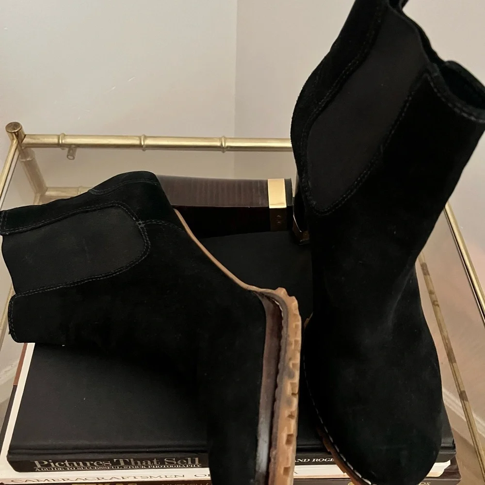 Tory Burch Fall Winter Ankle Black Boots with block wooden Heeled